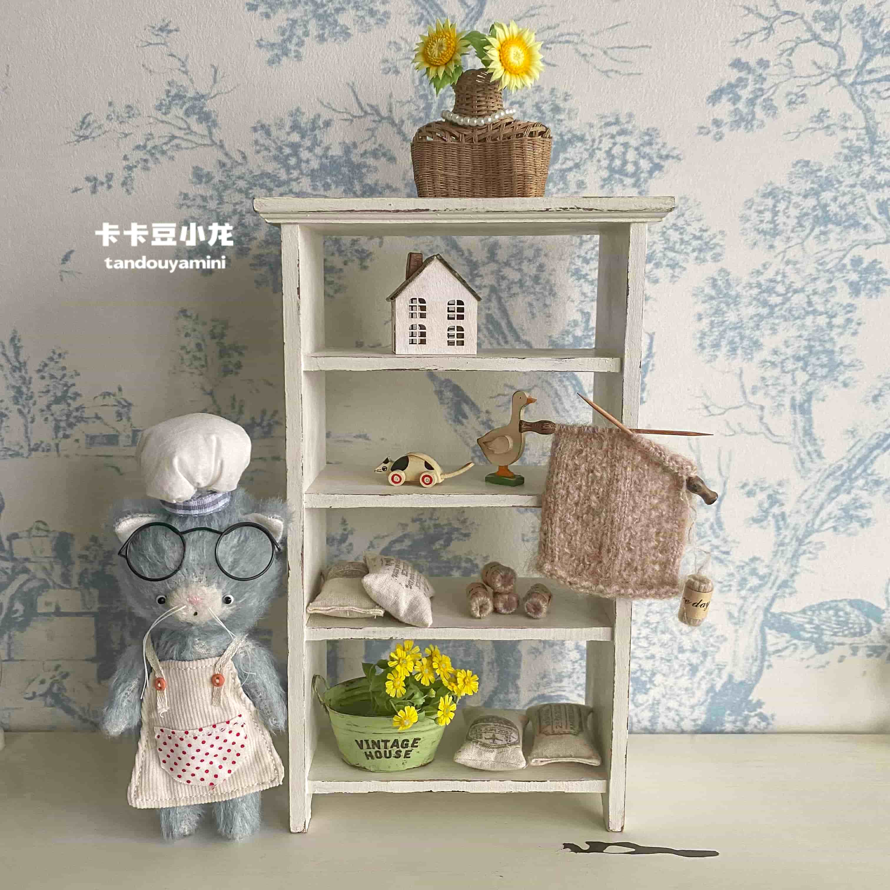 Vintage Home Textiles - إكسسوارات أثاث مصغرة لبيت الدمى بمقياس