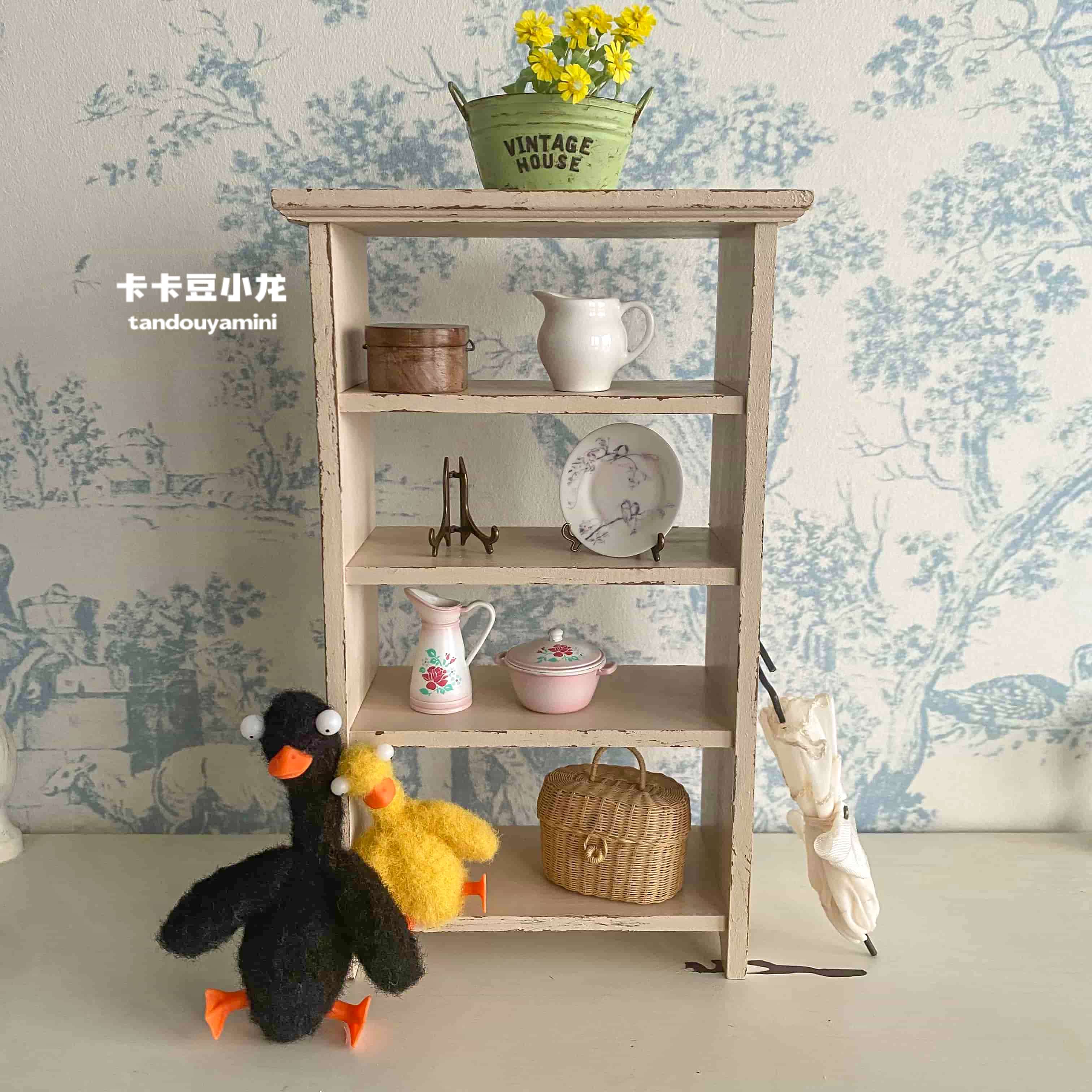 إكسسوارات أثاث مصغرة لبيت الدم - مراجعة Vintage Home Textiles وسعره