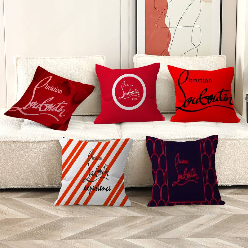 غطاء وسادة فاخر بشعار C-Christ - مراجعة Luxury Home Textiles Usa وسعره